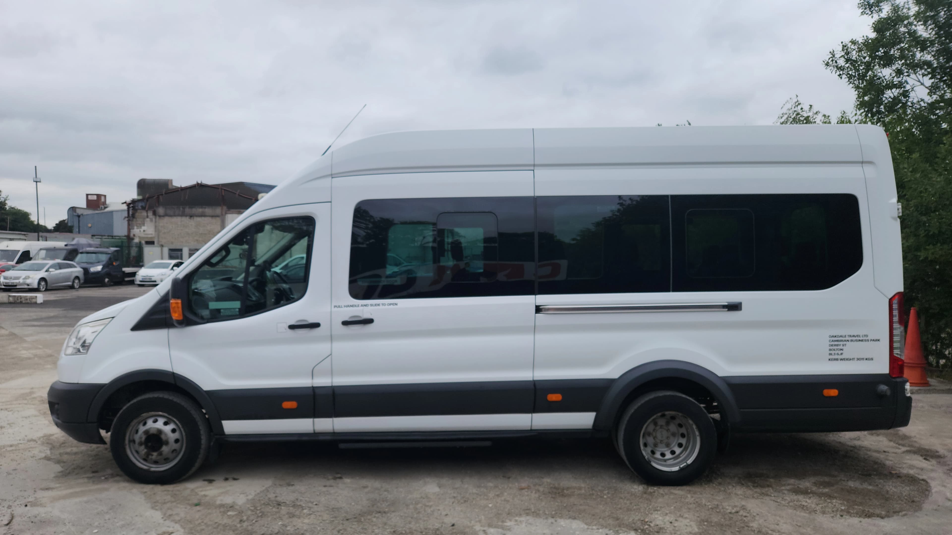 Ford Transit 2015 minibus side view